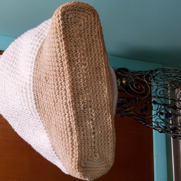 String Shoulder Bag - Picture 6 of 6